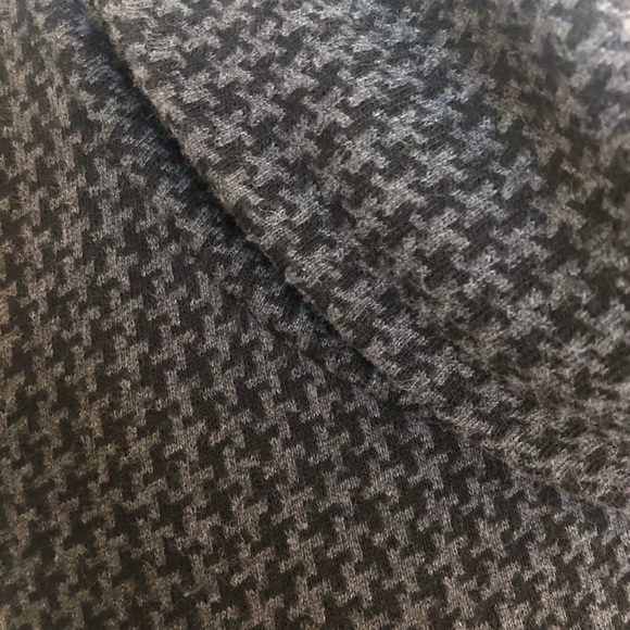 Lou & Grey Houndstooth Sweater Dress - Picture 4 of 7